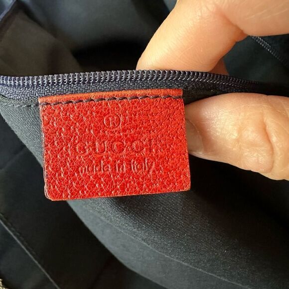 Gucci dark red d-ring large Abbey tote bag - Picture 15 of 16